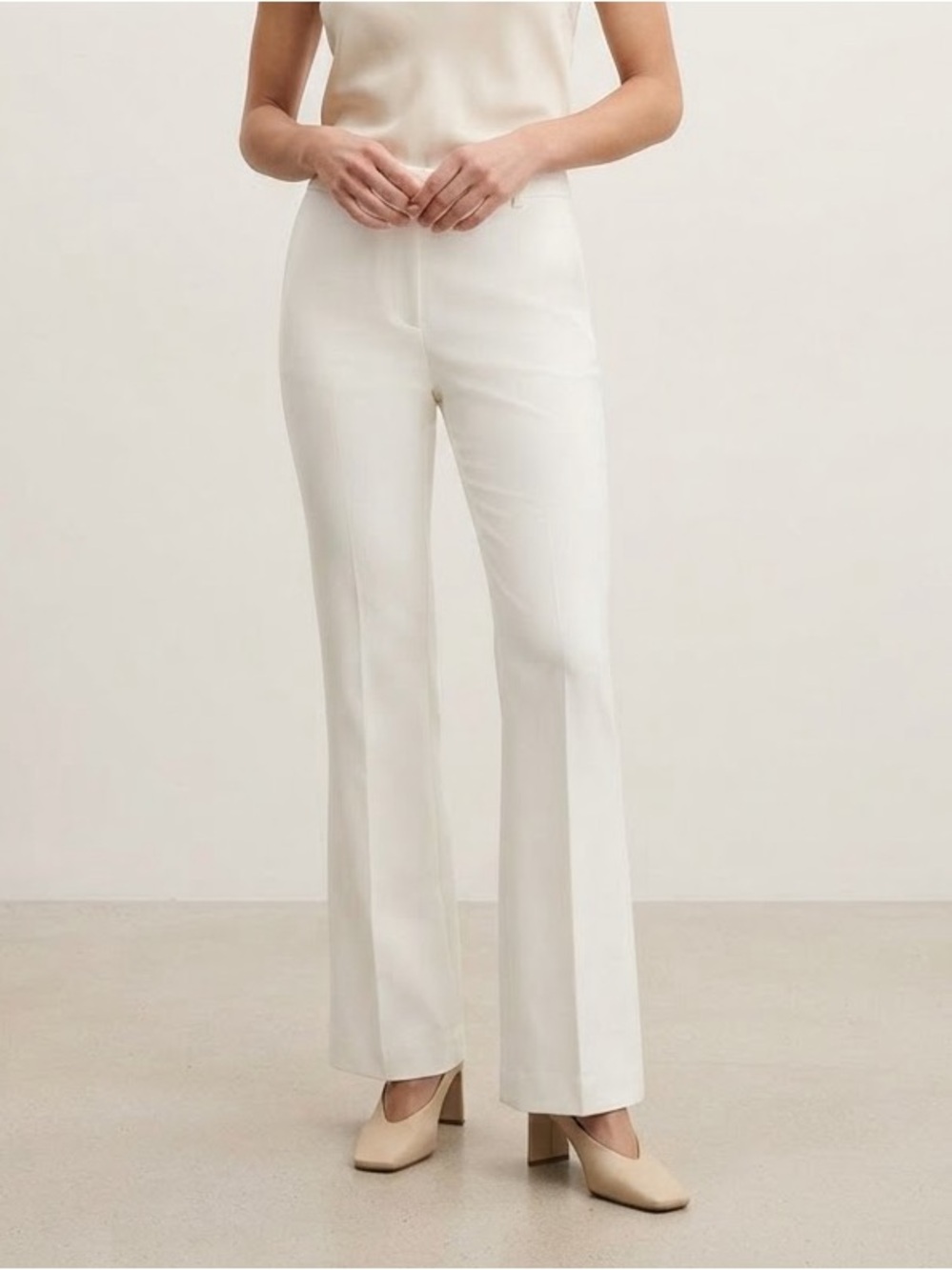 Alexander McQueen Sz M (38) White Tailored Business Career Pants
